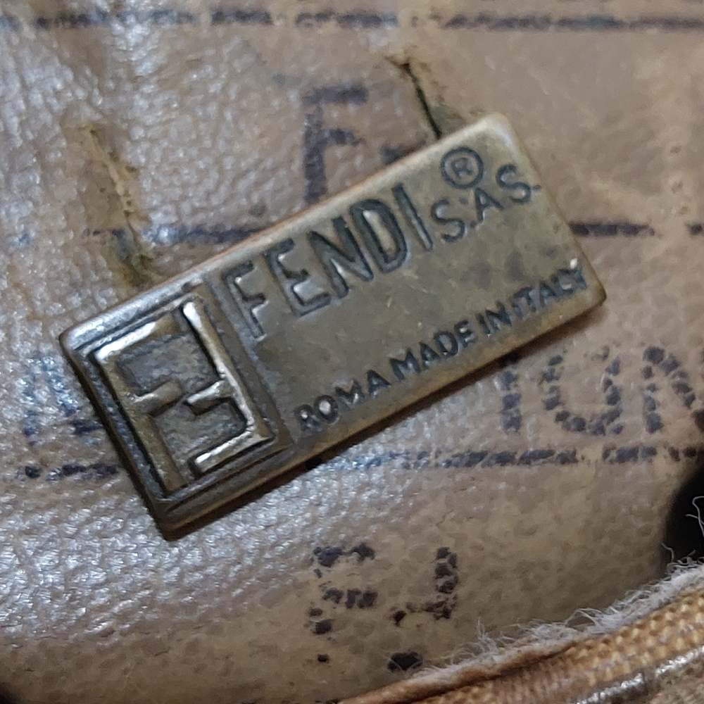 Vintage Fendi Monogram Crossbody with Brown Trim - Picture 14 of 16